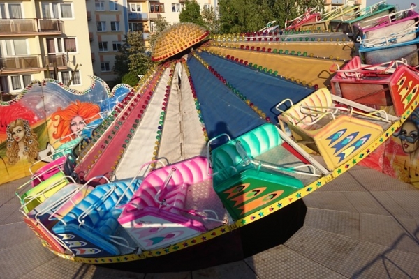 4D6F88459-68CC-C578-820C-1C61A9BA502F.jpg